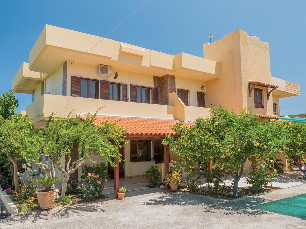 Romantic Corner Maisonette Houses 斯塔罗斯 外观 照片